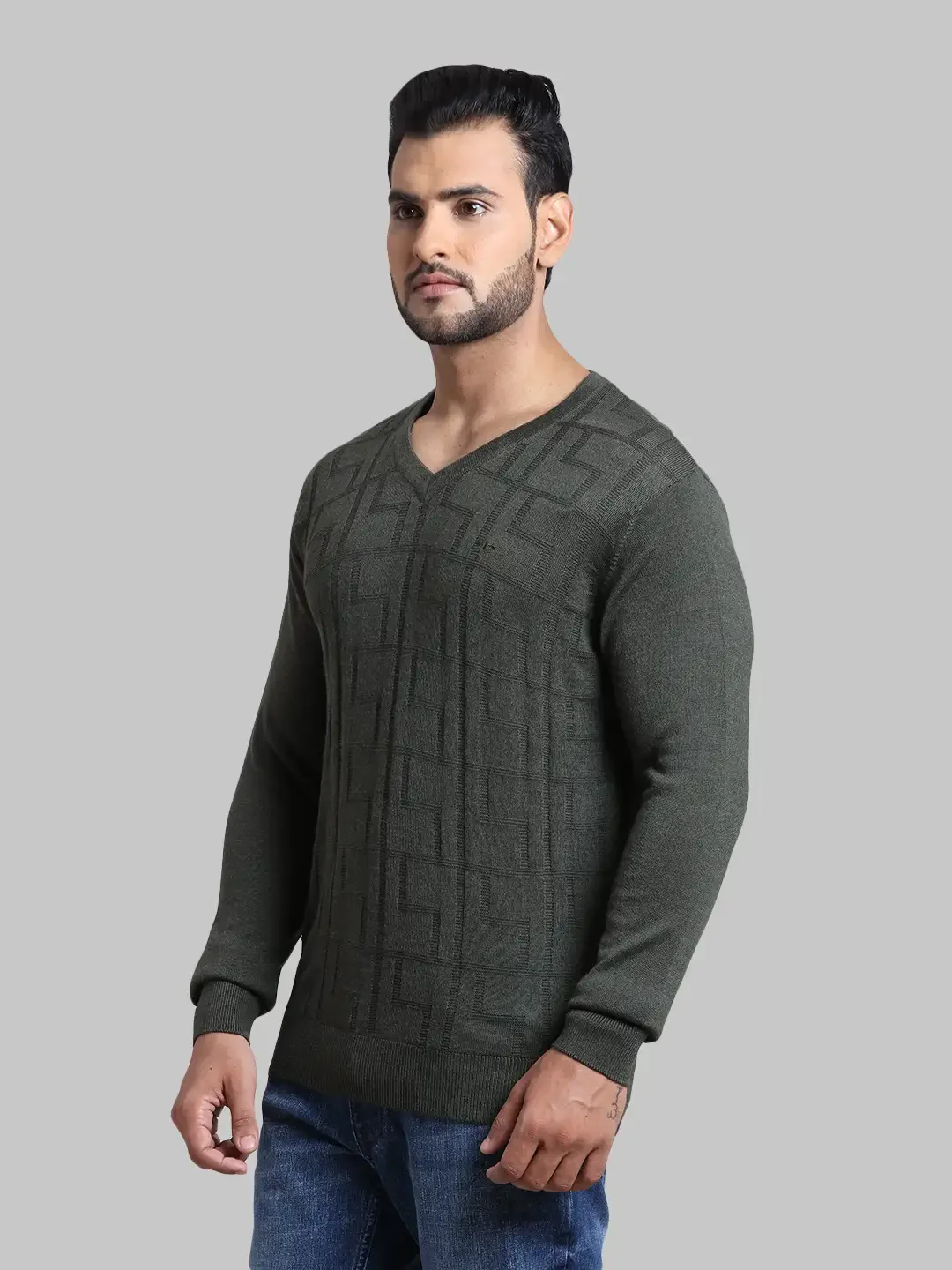 Men Green Tailored Fit Jacquard Acrylic Wool Blend Full Sleeve V Neck Collar Sweaters - Image 3