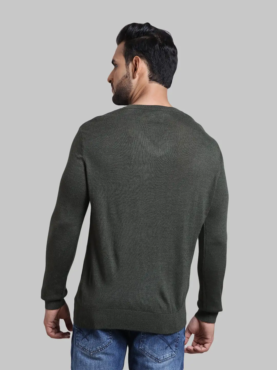 Men Green Tailored Fit Jacquard Acrylic Wool Blend Full Sleeve V Neck Collar Sweaters - Image 4