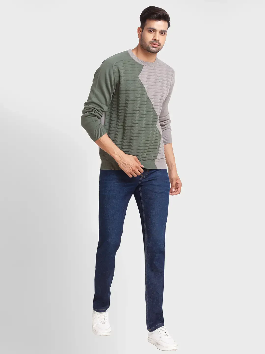 Men Green Tailored Fit Jacquard Cotton Full Sleeve Round Collar Sweaters - Image 5
