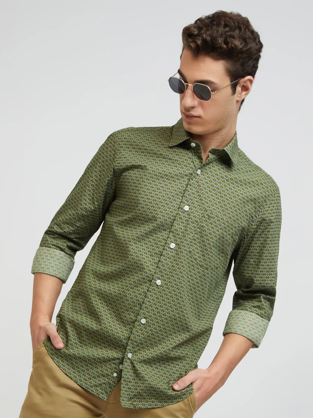Men Green Tailored Fit Print Cotton Full Sleeve Shirts