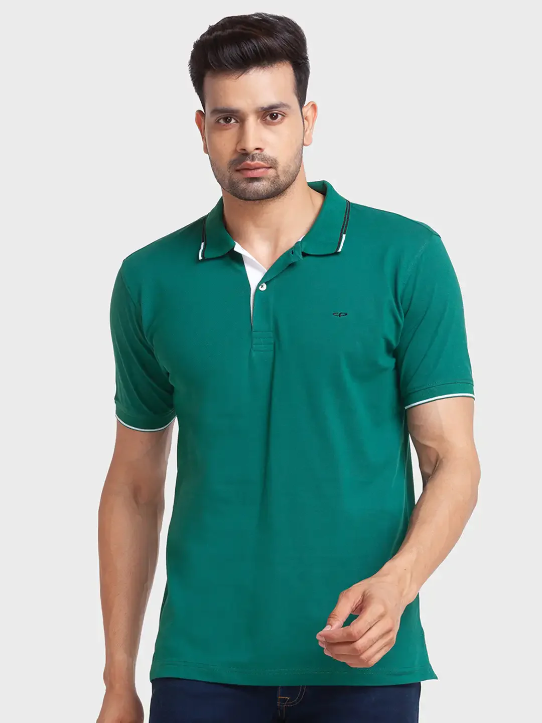 Men Green Tailored Fit Solid Cotton Half Sleeve T-Shirt