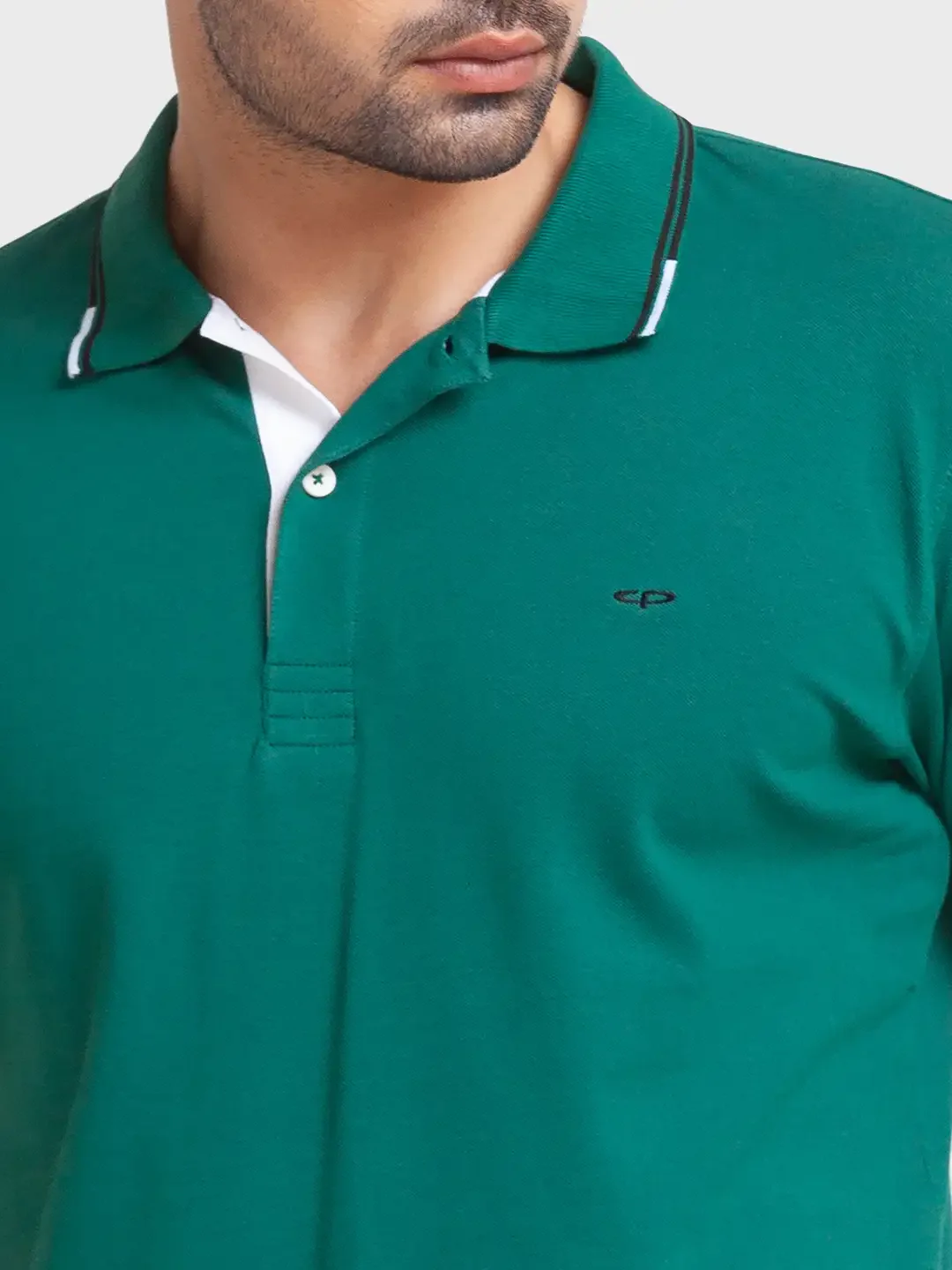 Men Green Tailored Fit Solid Cotton Half Sleeve T-Shirt - Image 6