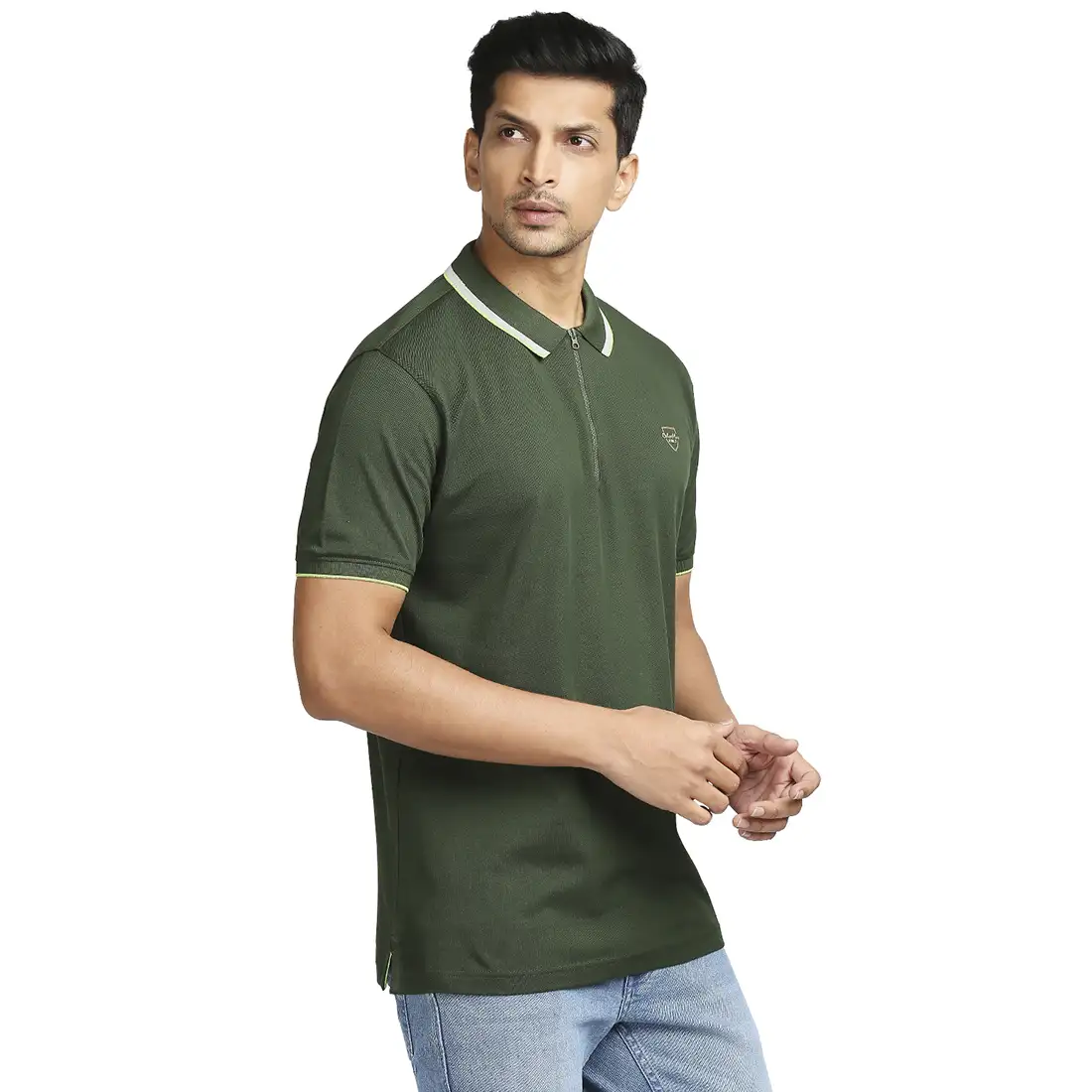 Men Green Tailored Fit Solid Cotton Half Sleeve T-Shirt - Image 2