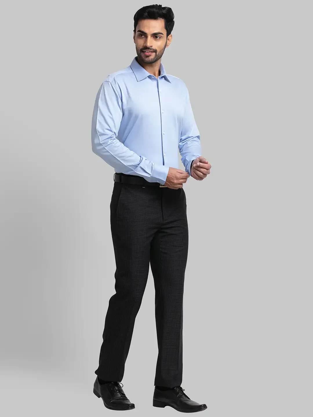 Men Grey Contemporary Fit Checks Polyester Blend Trouser - Image 4