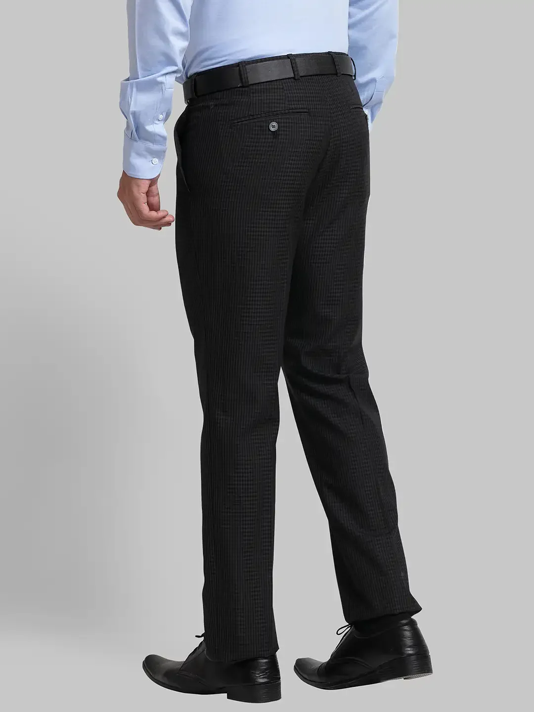 Men Grey Contemporary Fit Checks Polyester Blend Trouser - Image 6