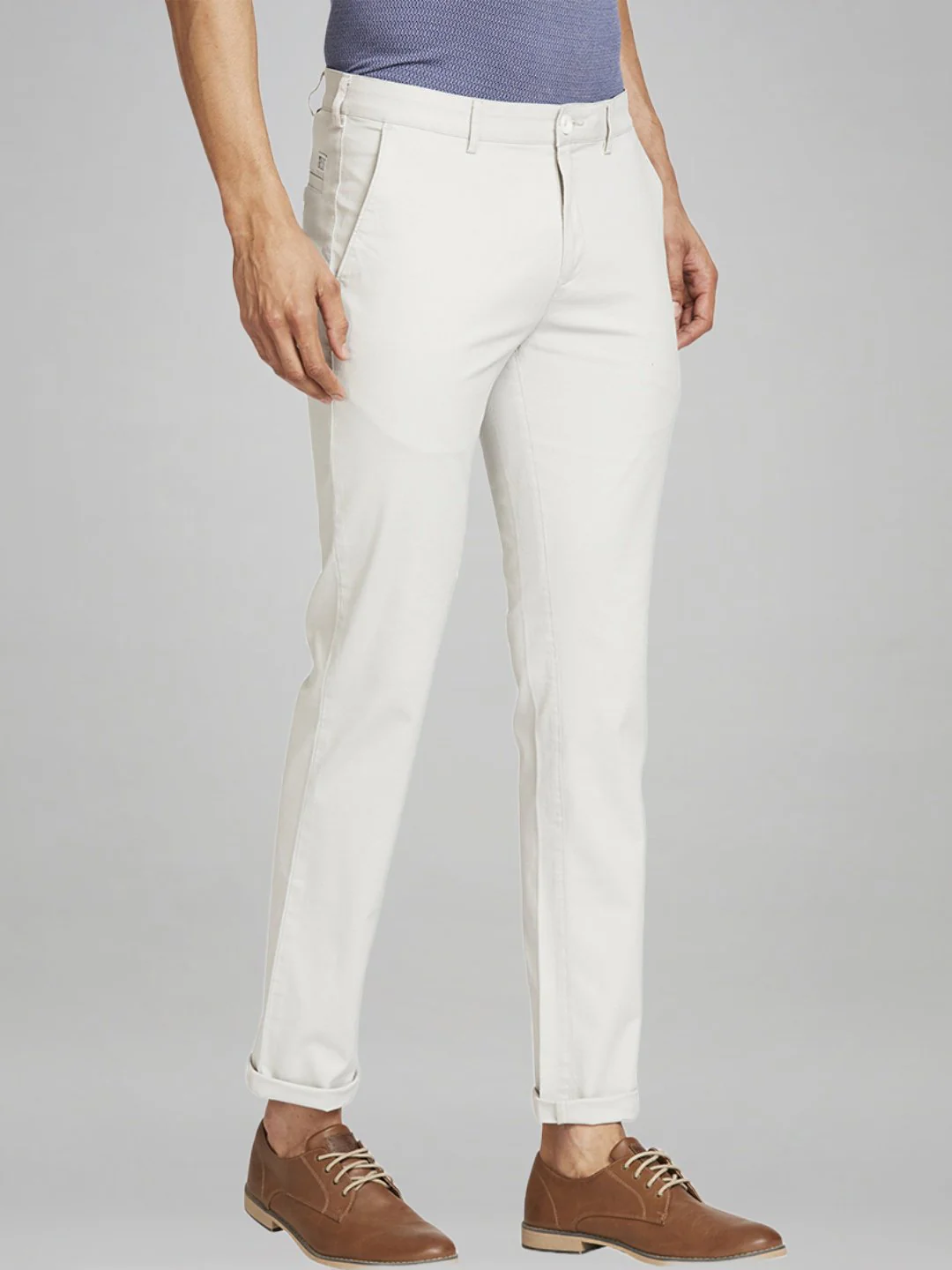 Men Grey Contemporary Fit Dobby Cotton Blend Trouser - Image 5