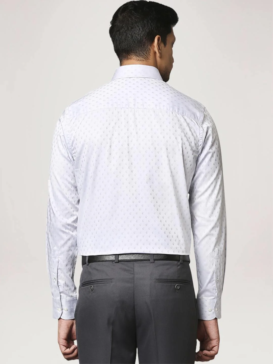 Men Grey Contemporary Fit Jacquard Cotton Cut Collar Shirts - Image 3