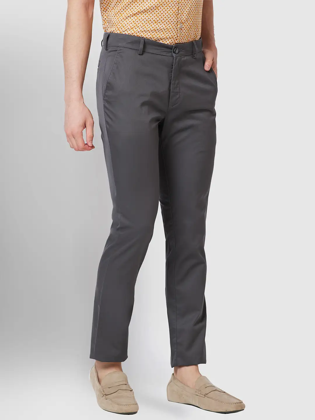 Men Grey Contemporary Fit Solid Piece Dyed Cotton Trouser - Image 2