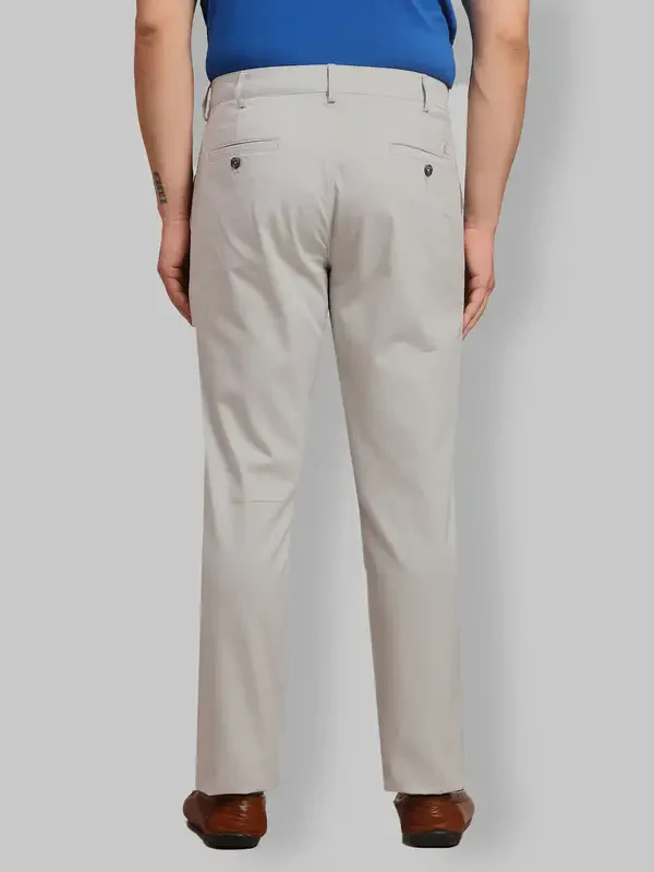 Men Grey Contemporary Fit Solid Piece Dyed Cotton Trouser - Image 4