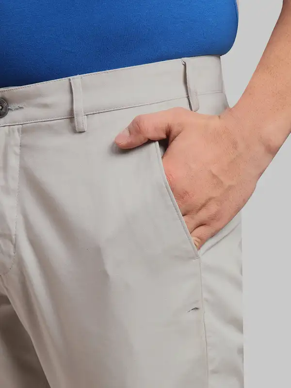 Men Grey Contemporary Fit Solid Piece Dyed Cotton Trouser - Image 6