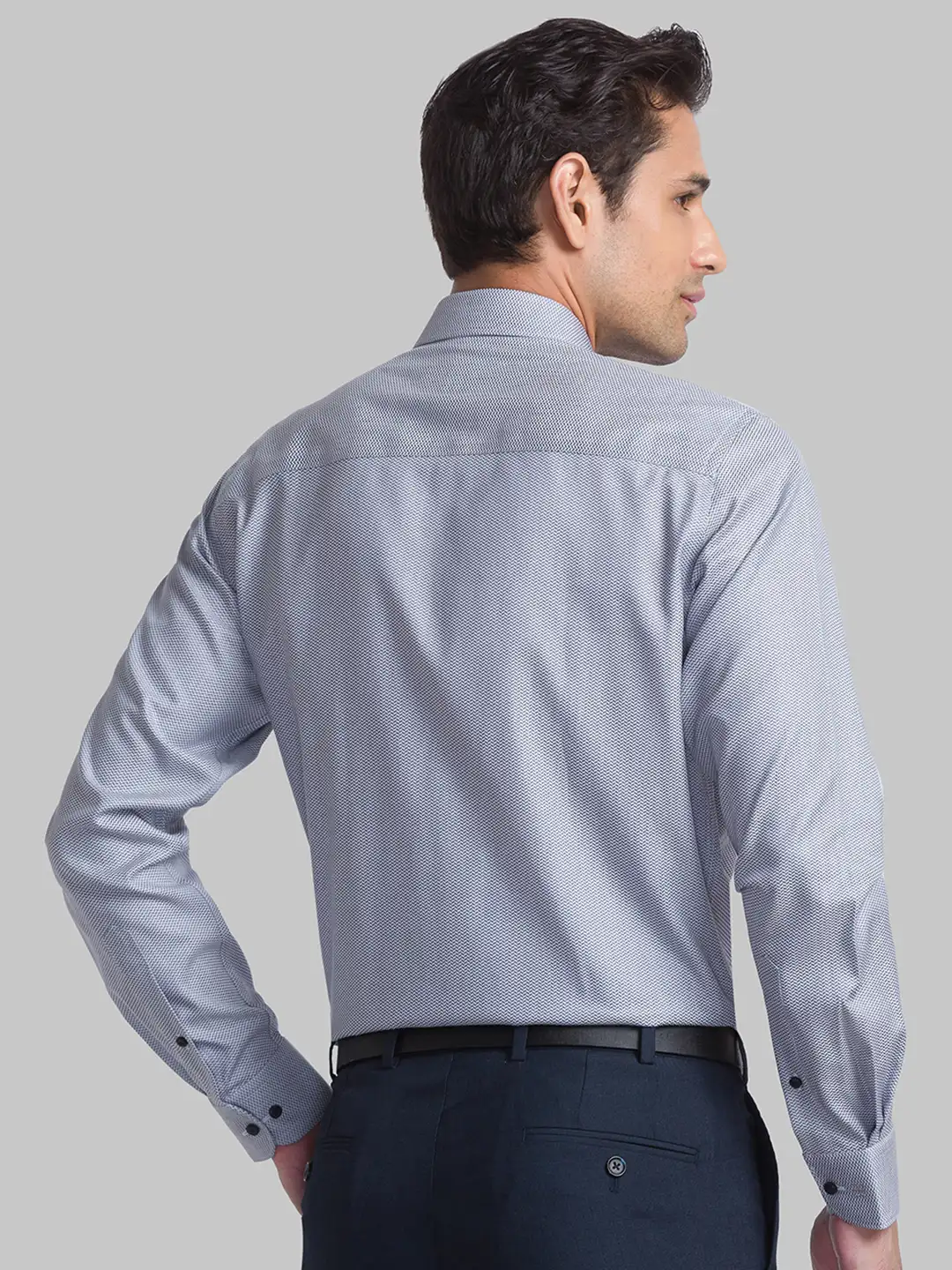 Men Grey Contemporary Fit Structure Cotton Cut Collar Shirts - Image 3