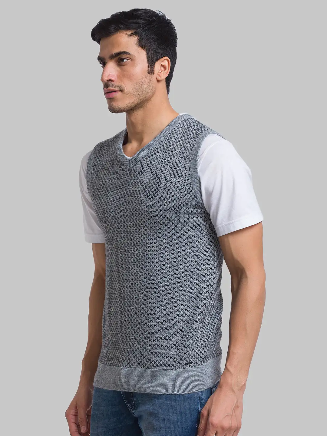 Men Grey Jacquard Acrylic Blend Sleeveless Sweaters - Image 3