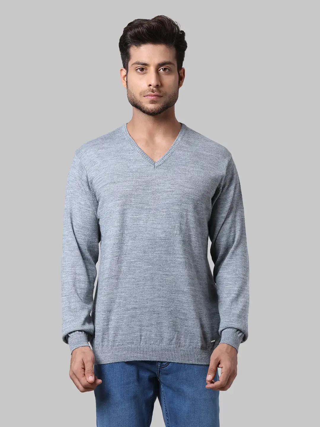 Men Grey Regular Fit Solid Wool Blend Full Sleeve V Neck Collar Sweaters