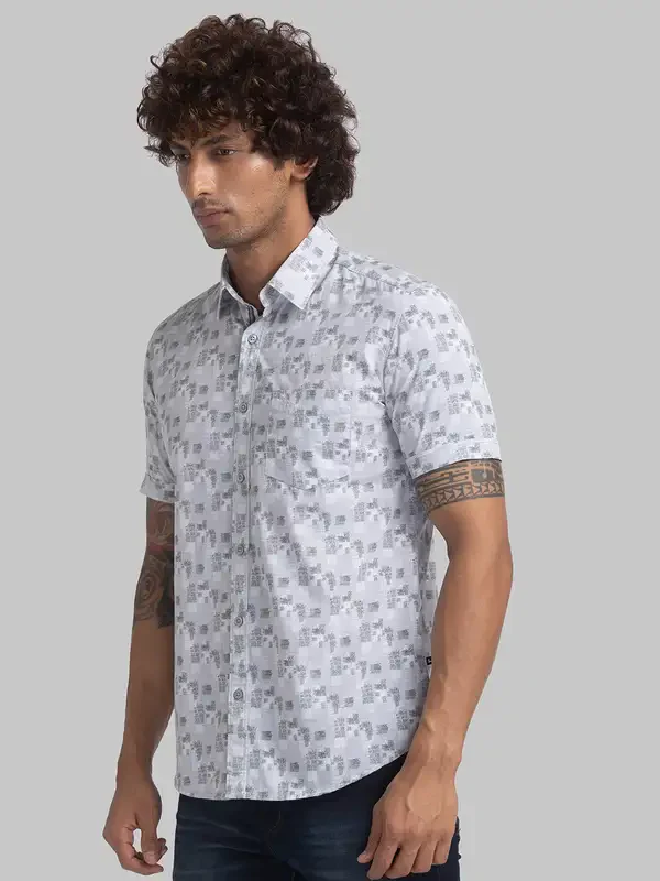 Men Grey Slim Fit Print Cotton Half Sleeve Shirts - Image 3