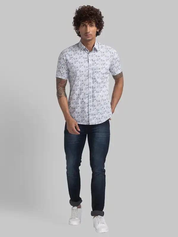 Men Grey Slim Fit Print Cotton Half Sleeve Shirts - Image 5
