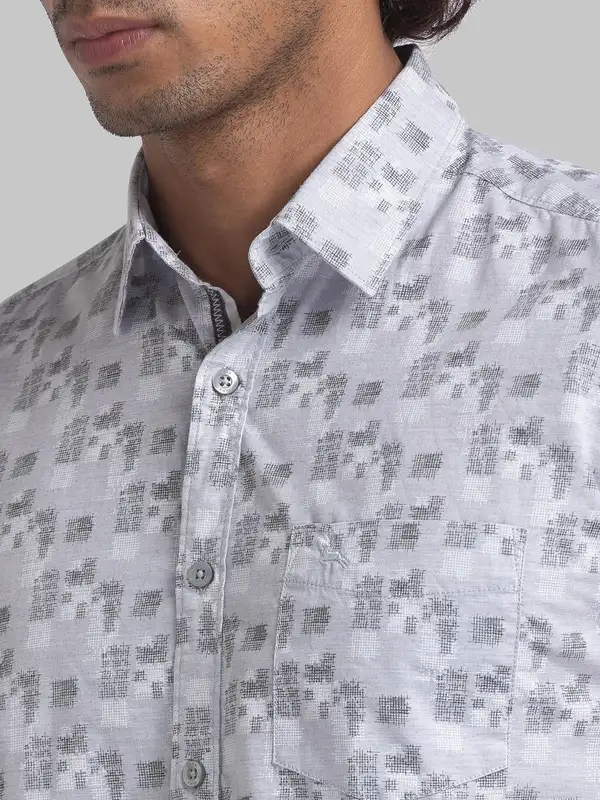 Men Grey Slim Fit Print Cotton Half Sleeve Shirts - Image 6