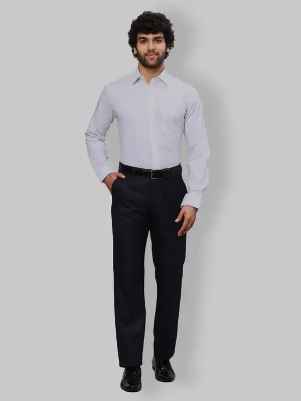Men Grey Slim Fit Print Cotton Shirts - Image 5