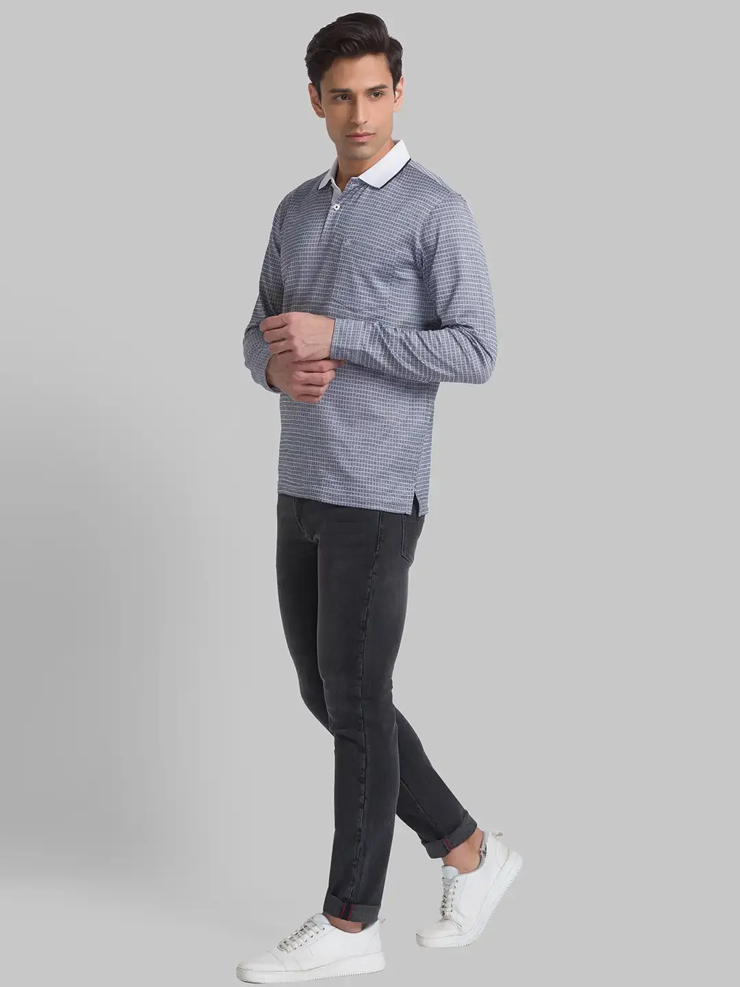 Men Grey Slim Fit Solid Cotton Blend Jeans - Image 6