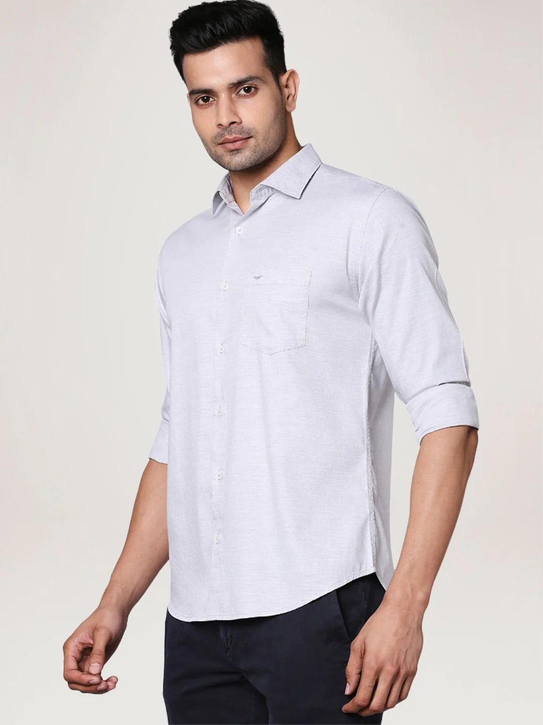 Men Grey Slim Fit Solid Cotton Cut Away Collar Shirts - Image 6