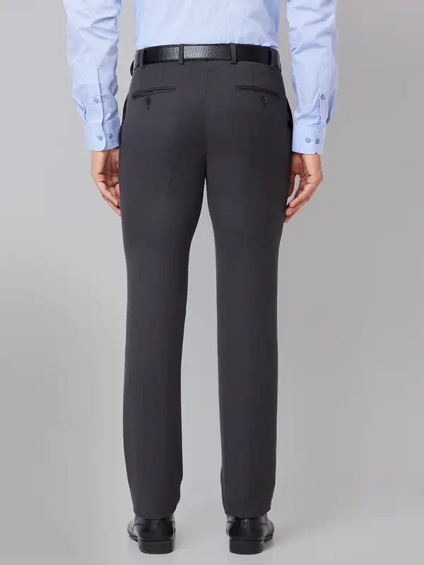 Men Grey Slim Fit Solid Polyester Blend Trouser - Image 4