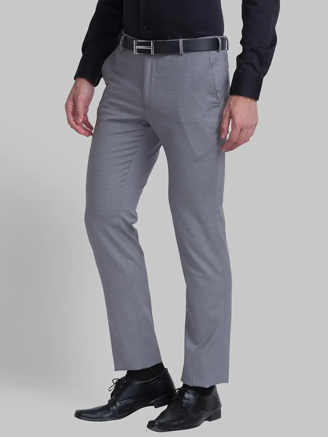 Men Grey Slim Fit Solid Polyester Blend Trouser - Image 3