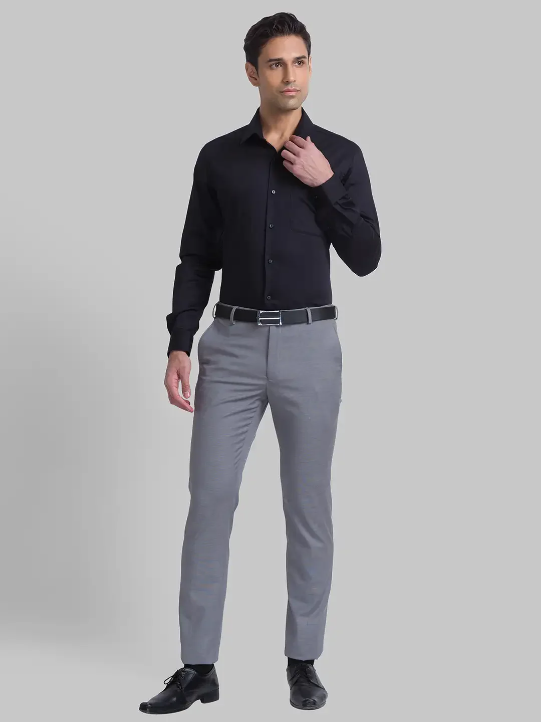 Men Grey Slim Fit Solid Polyester Blend Trouser - Image 5