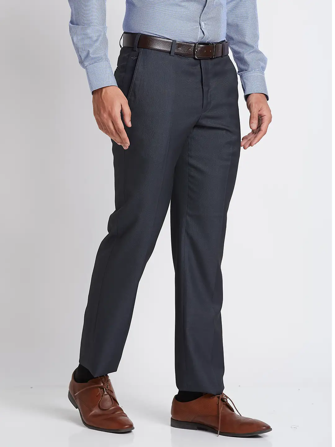 Men Grey Smart Fit Structure Polyester Blend Trouser - Image 2