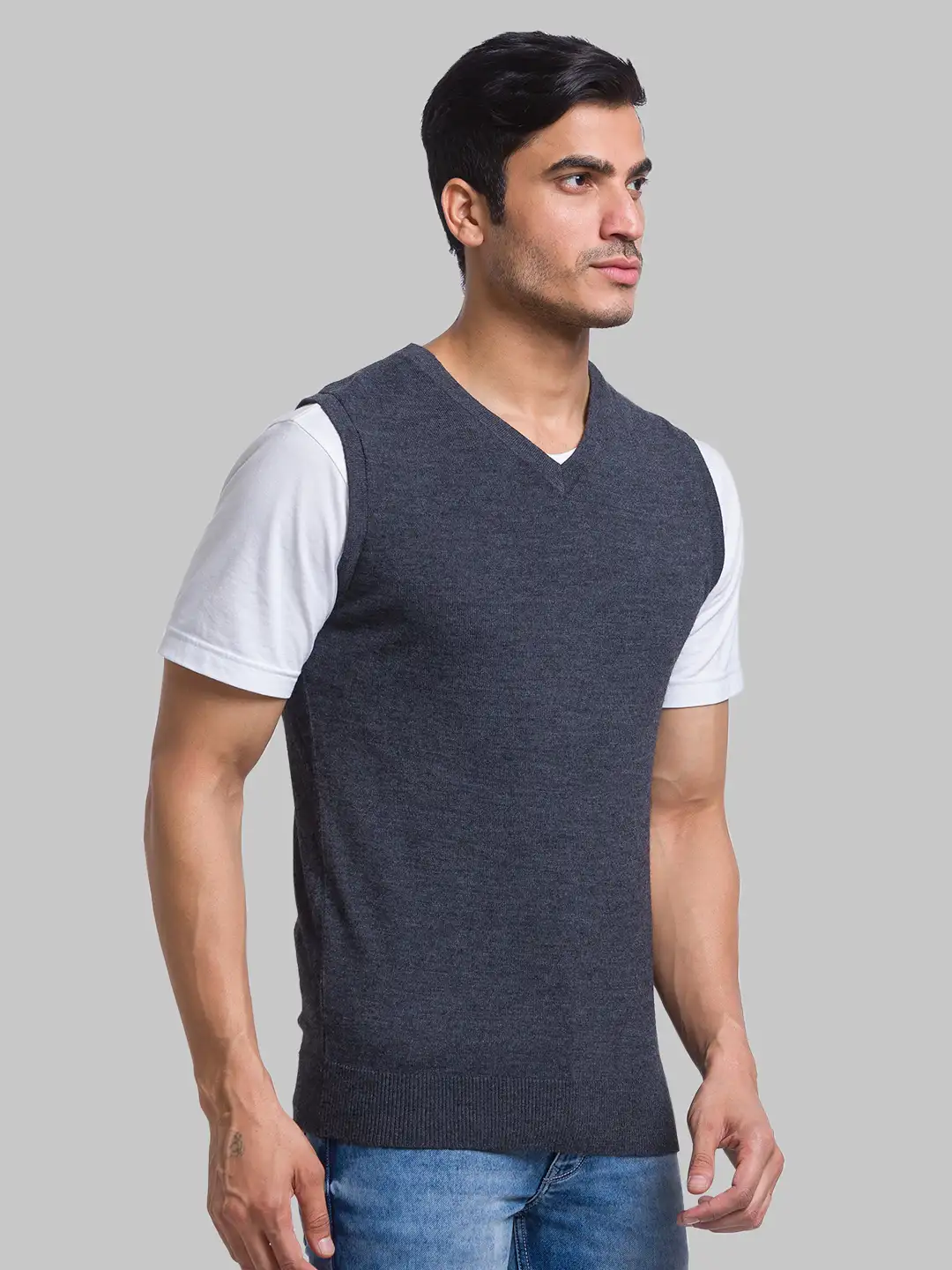 Men Grey Solid Wool Blend Sleeveless Sweaters - Image 2