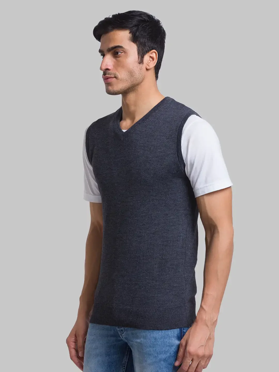 Men Grey Solid Wool Blend Sleeveless Sweaters - Image 3