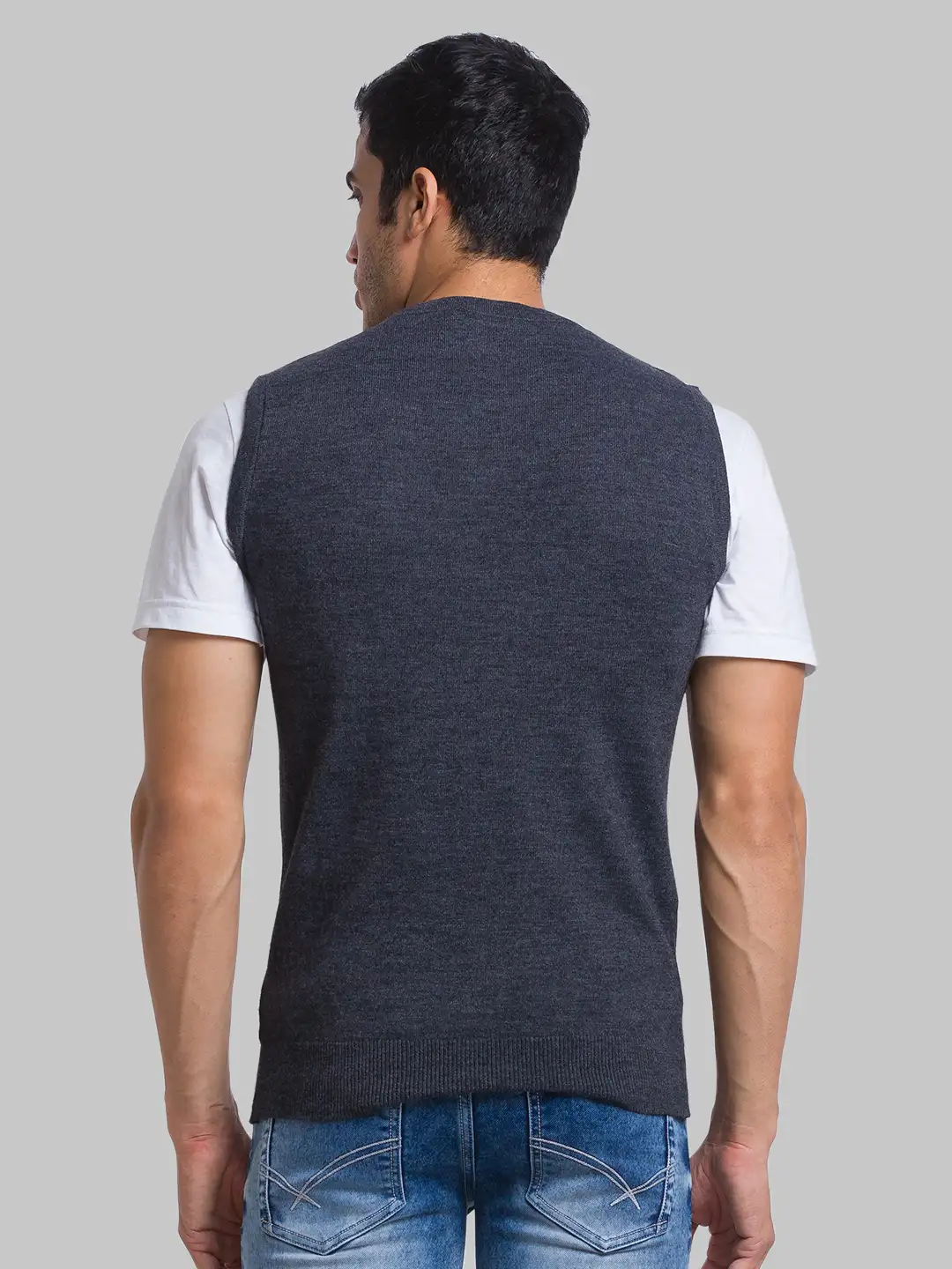 Men Grey Solid Wool Blend Sleeveless Sweaters - Image 4