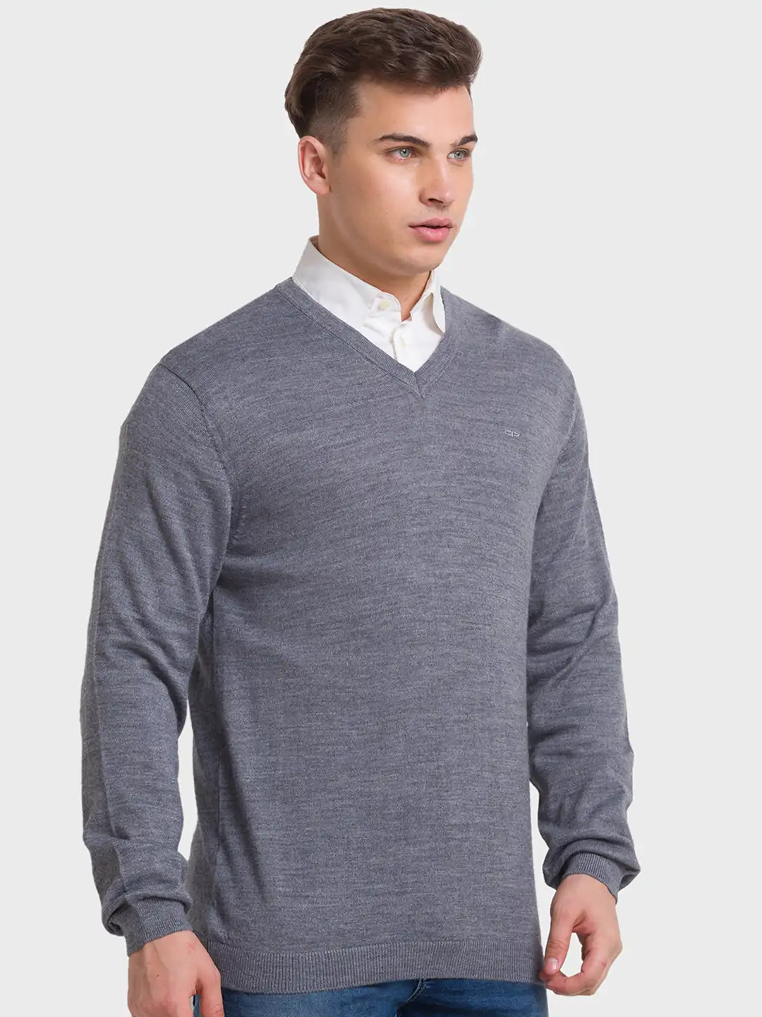 Men Grey Tailored Fit Solid Merino Wool Acrylic Blend Full Sleeve V Neck Collar Sweaters - Image 2
