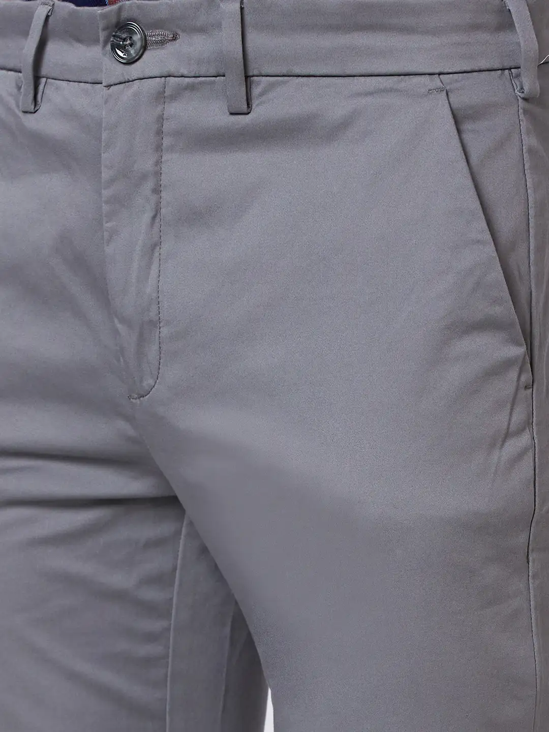 Men Grey Tailored Fit Solid Piece Dyed Cotton Blend Trouser - Image 6