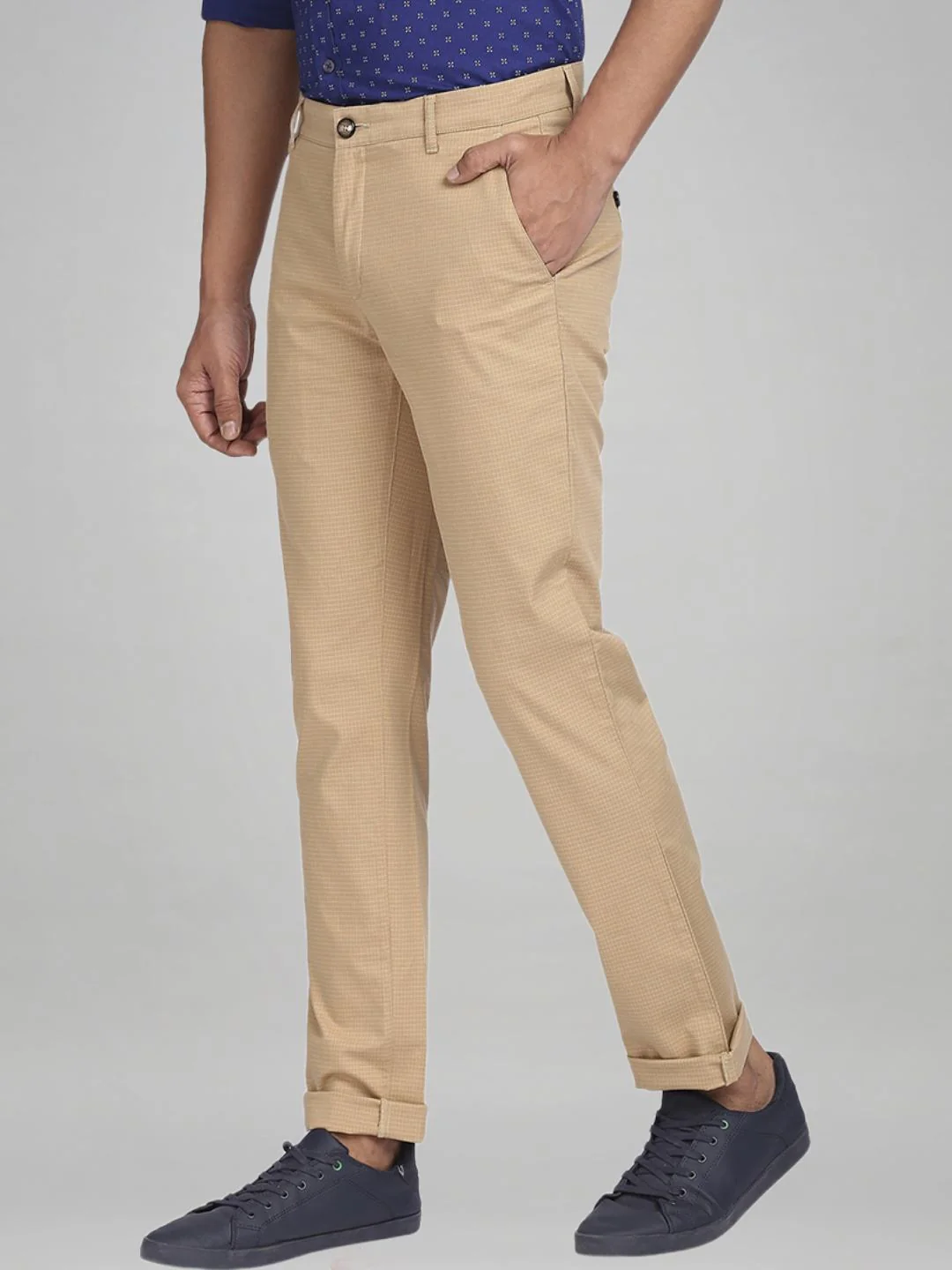 Men Khaki Contemporary Fit Checks Cotton Blend Trouser - Image 4