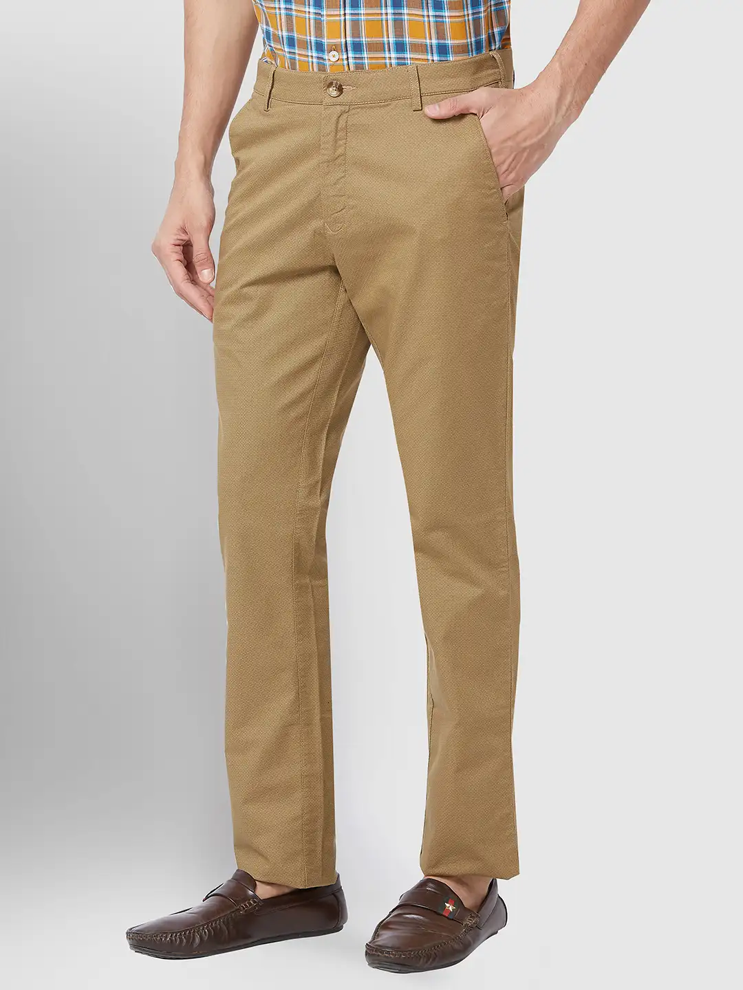 Men Khaki Contemporary Fit Print Cotton Blend Trouser - Image 3