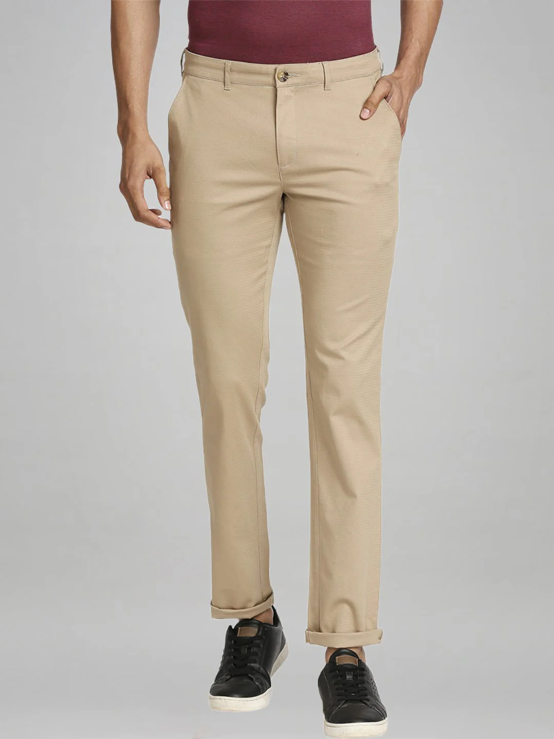 Men Khaki Contemporary Fit Solid Cotton Blend Trouser