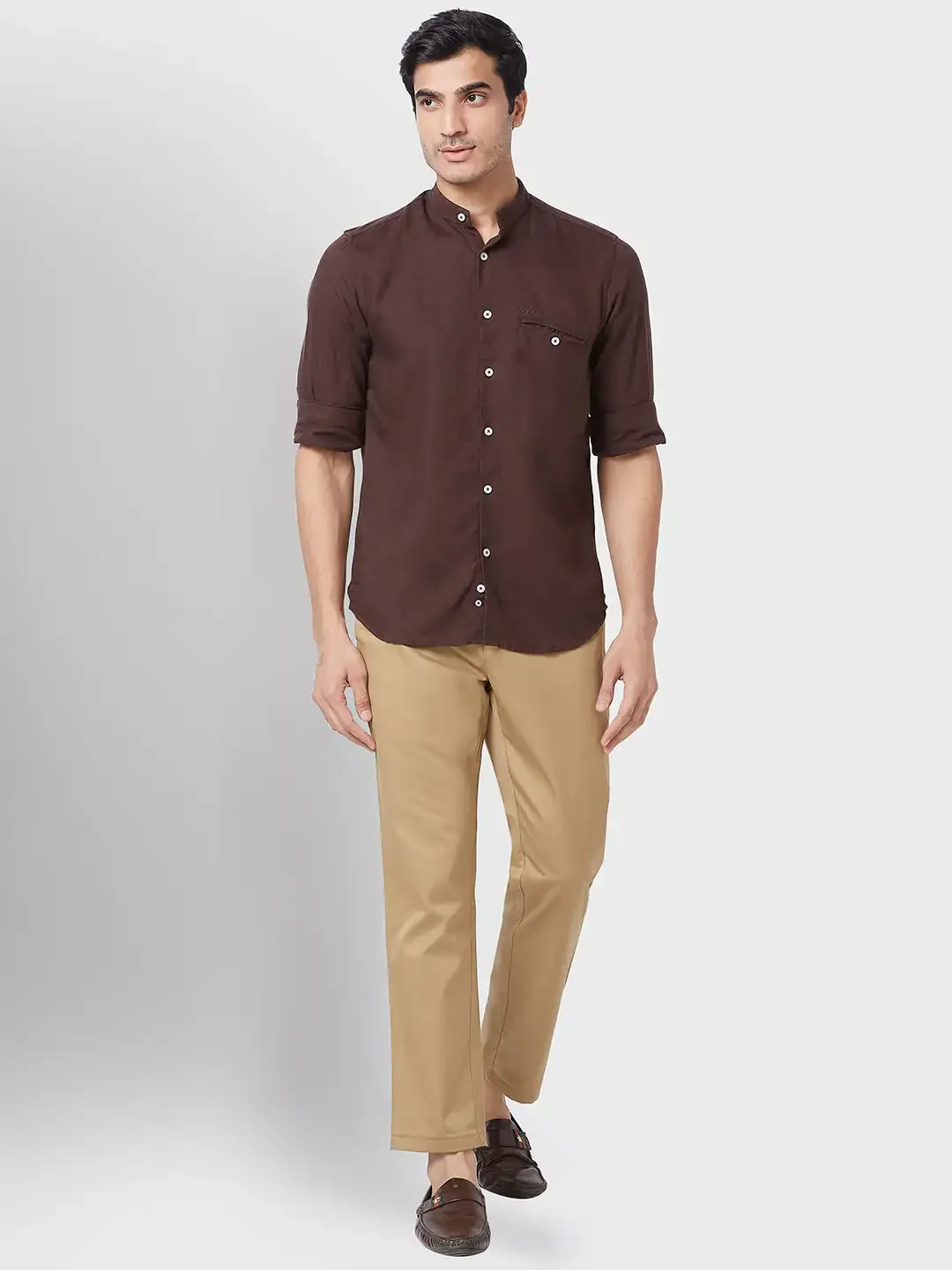 Men Khaki Contemporary Fit Solid Piece Dyed Cotton Trouser - Image 5