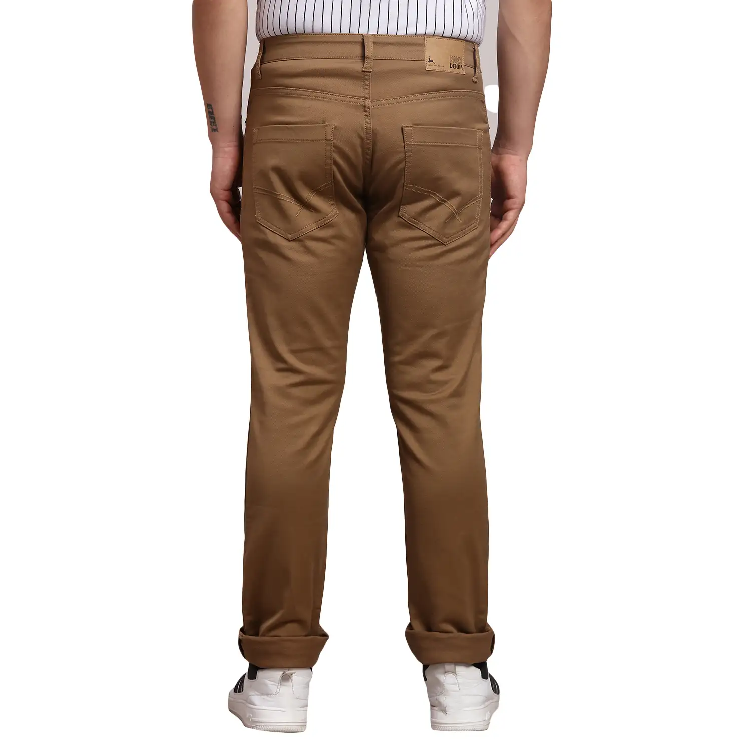 Men Khaki Slim Tapered Fit Jacquard Cotton Blend Jeans - Image 4