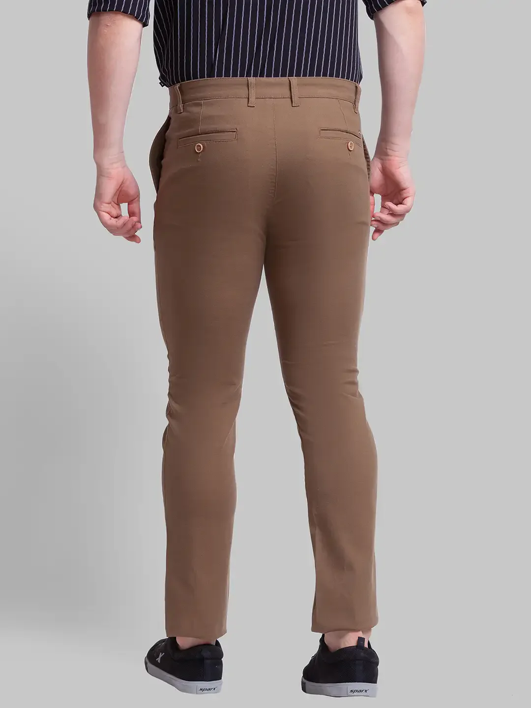 Men Khaki Slim Tapered Fit Solid Cotton Blend Trouser - Image 4