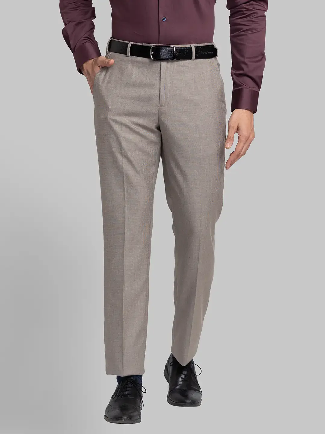 Men Khaki Smart Fit Structure Cotton Trouser