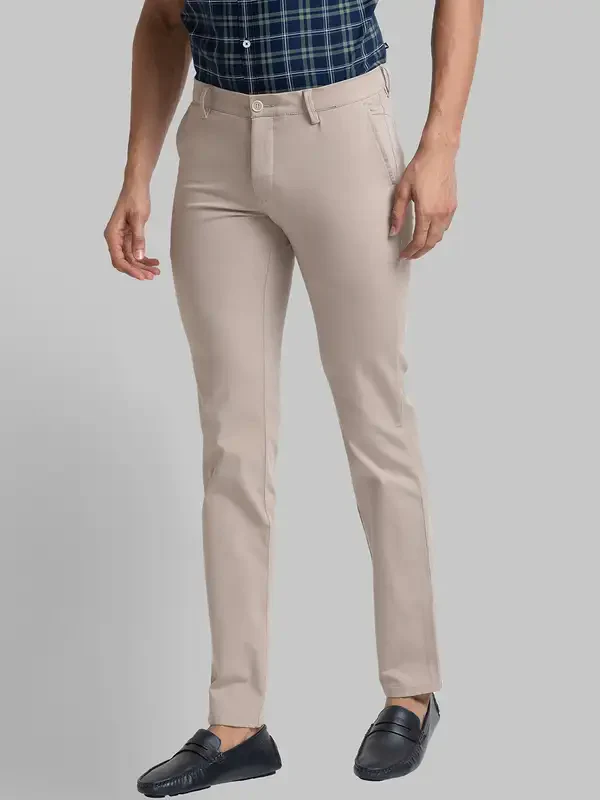 Men Khaki Super Slim Fit Solid Cotton Blend Trouser - Image 3