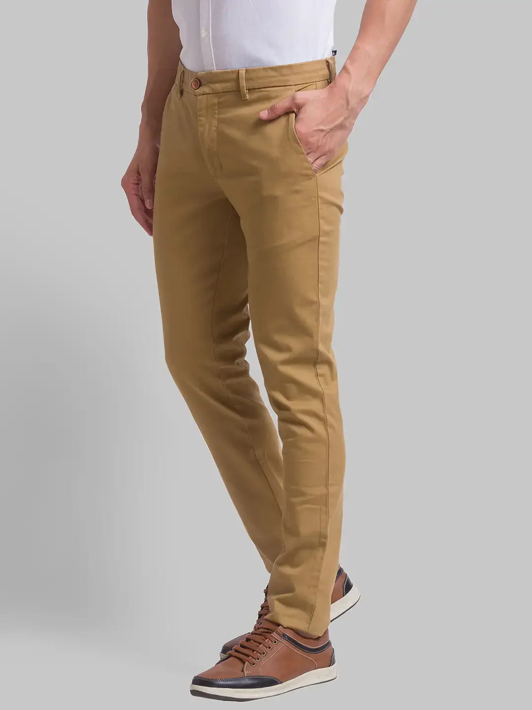 Men Khaki Super Slim Fit Solid Cotton Blend Trouser - Image 3
