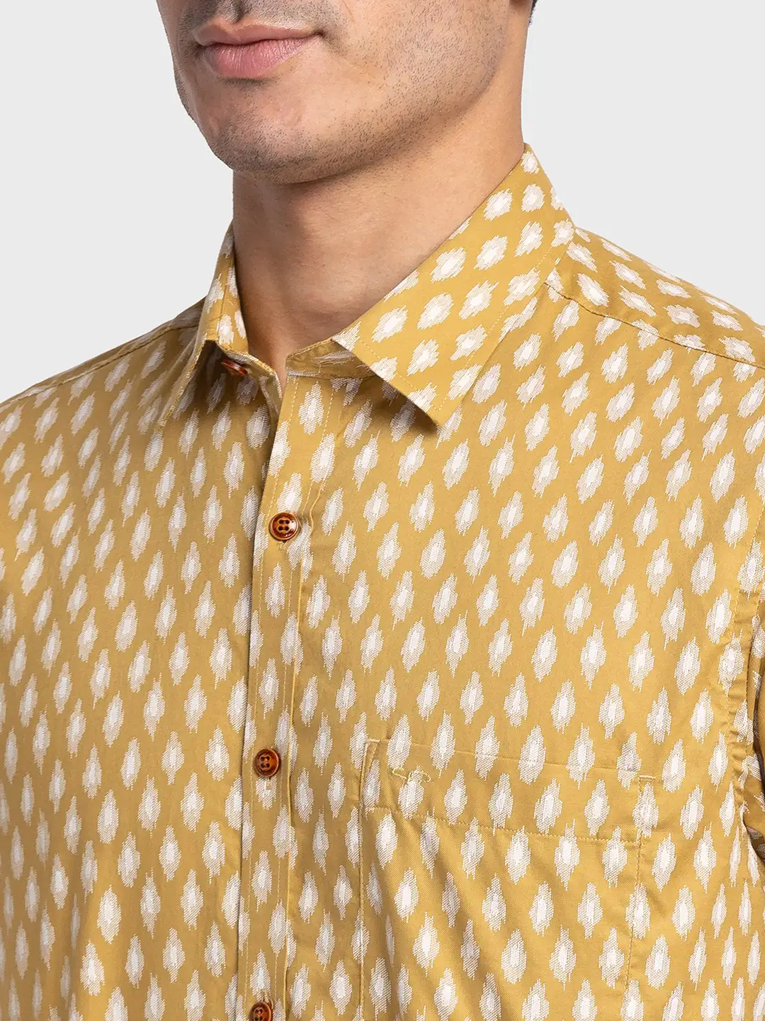 Men Khaki Tailored Fit Print Cotton Half Sleeve Shirts - Image 6
