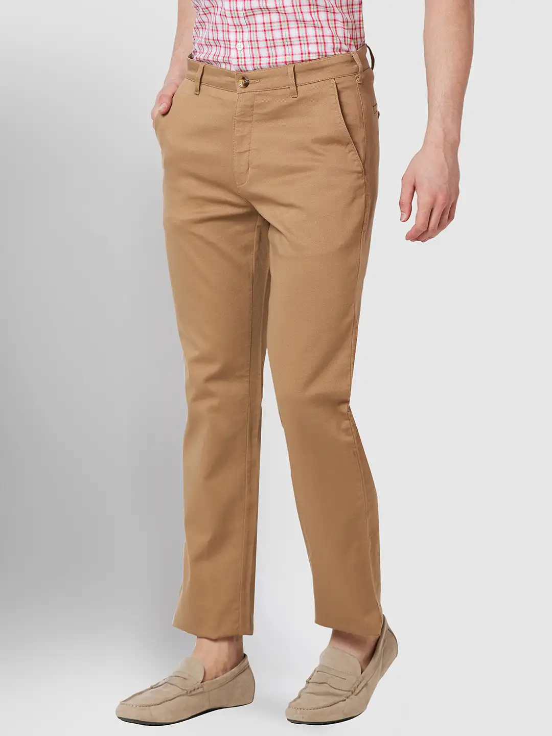 Men Khaki Tailored Fit Solid Piece Dyed Cotton Blend Trouser - Image 3