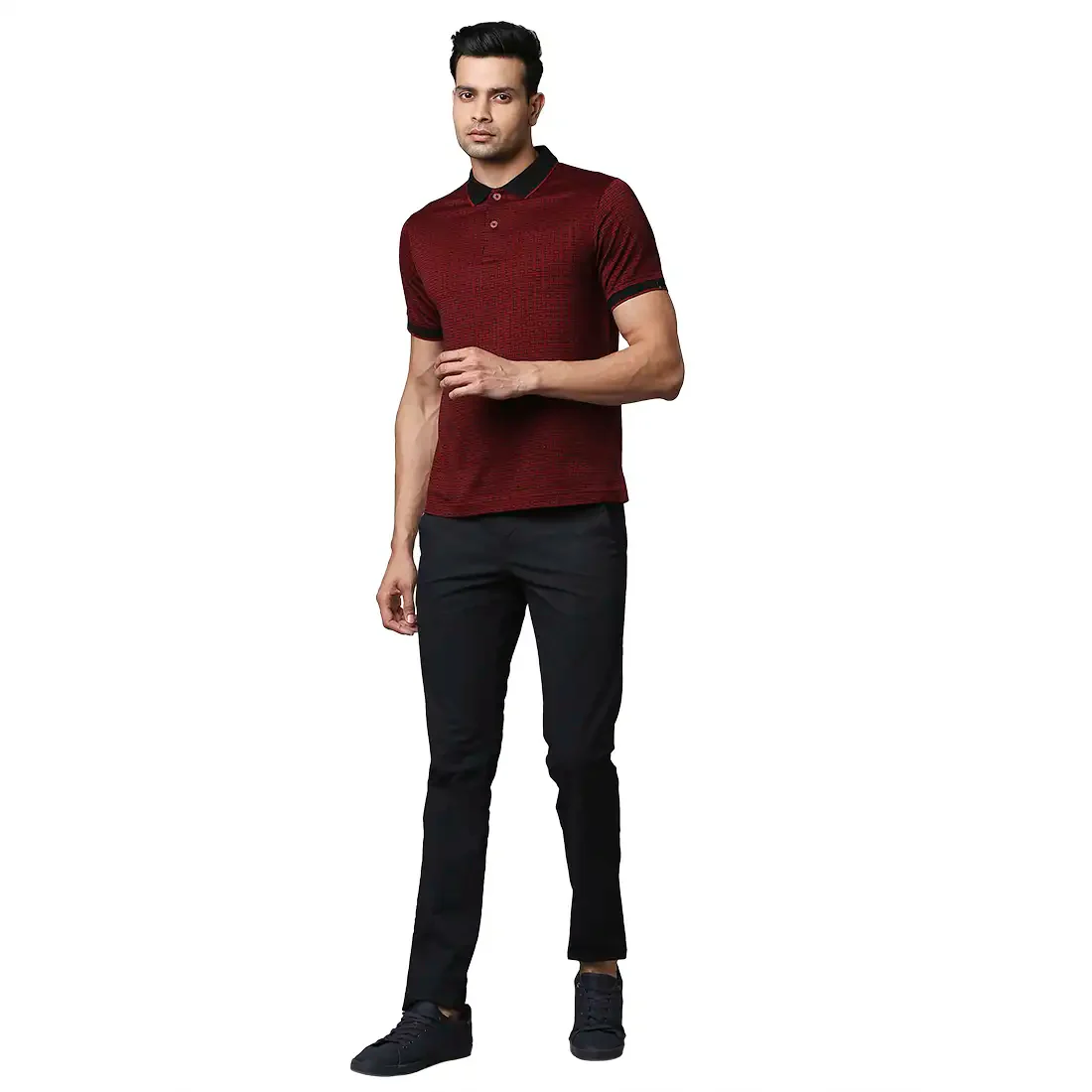 Men Maroon Contemporary Fit Jacquard Cotton Polo T-Shirt - Image 5