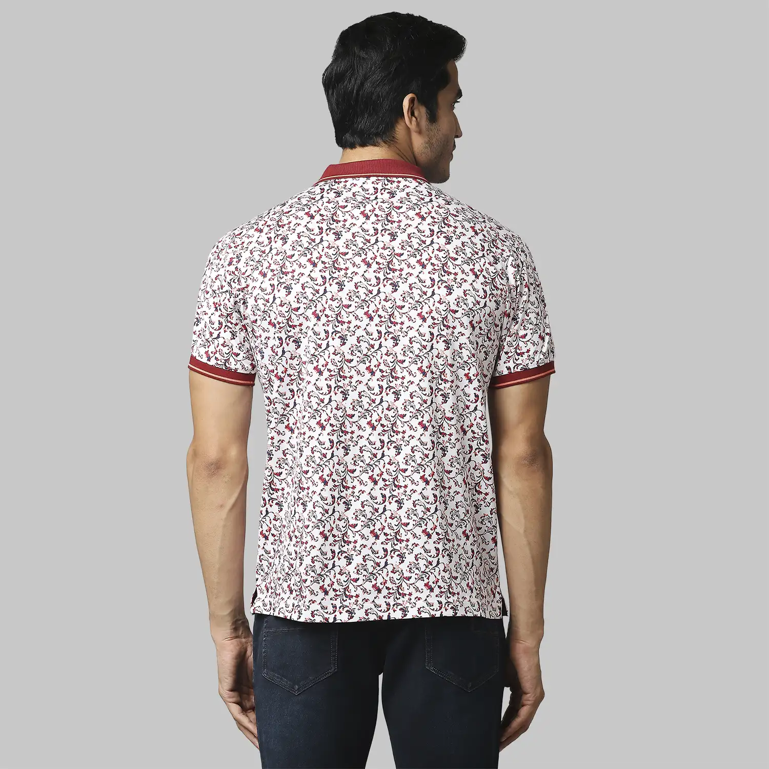 Men Maroon Contemporary Fit Print Cotton Polo T-Shirt - Image 4