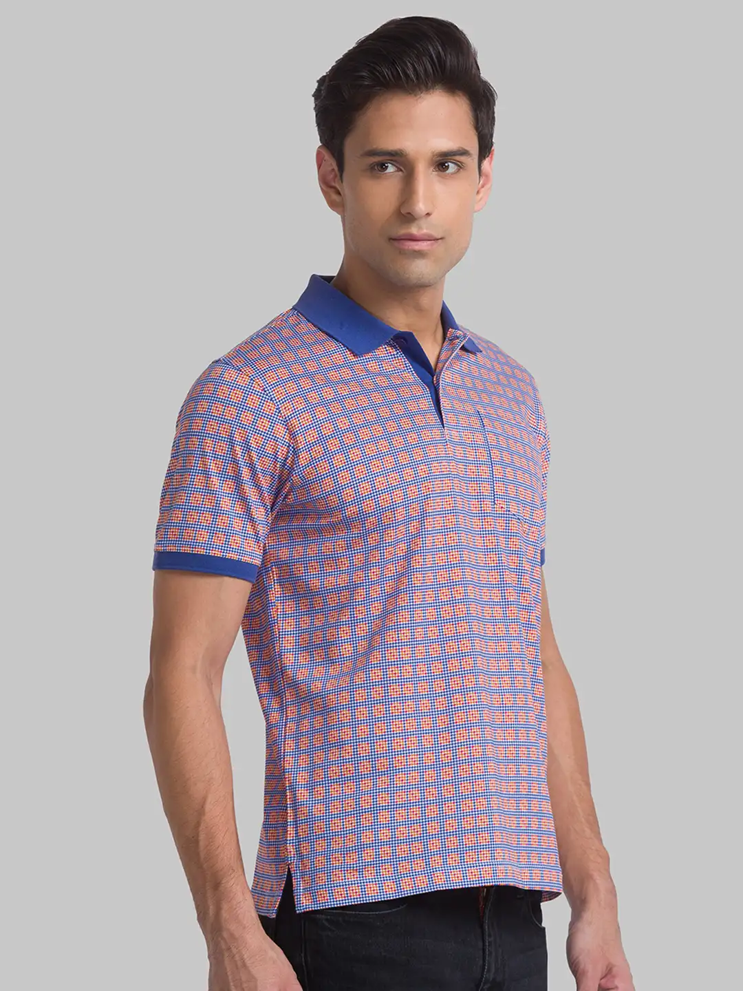 Men Maroon Contemporary Fit Print Cotton Polo T-Shirt - Image 2