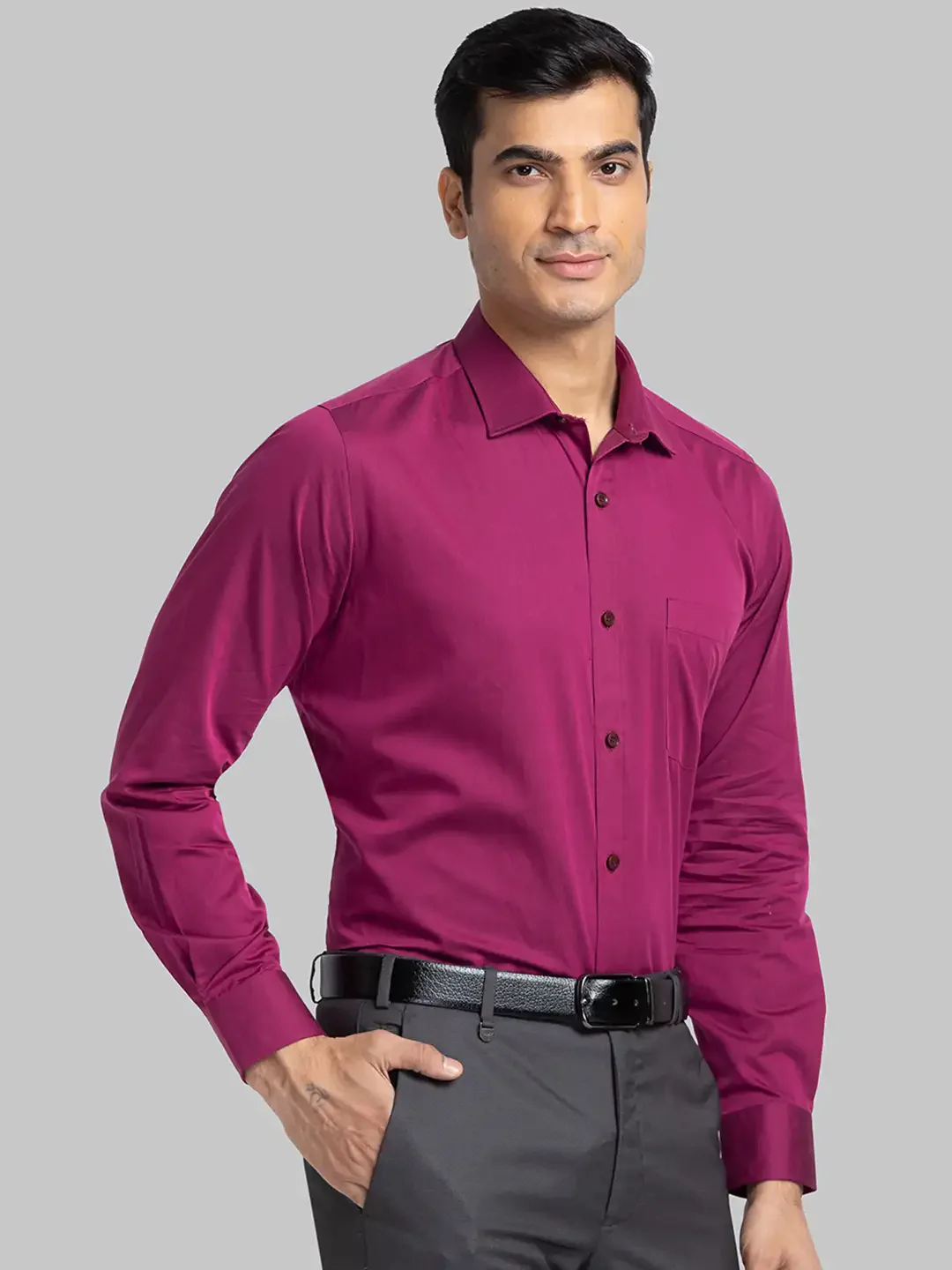 Men Maroon Regular Fit Solid Cotton Full Sleeve Shirts - Image 2