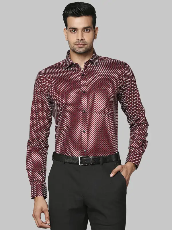 Men Maroon Slim Fit Print Cotton Shirts