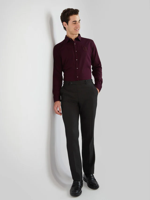 Men Maroon Slim Fit Solid Cotton Blend Shirts - Image 5