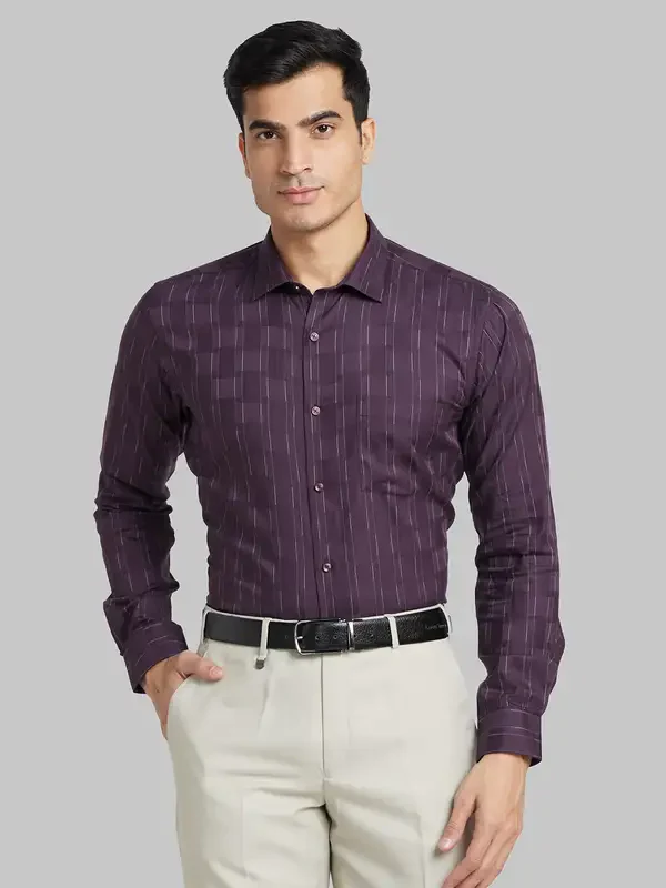 Men Maroon Slim Fit Stripe Cotton Shirts